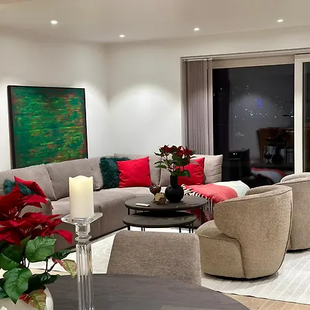 Lägenhet Tromsoluxe Estate *